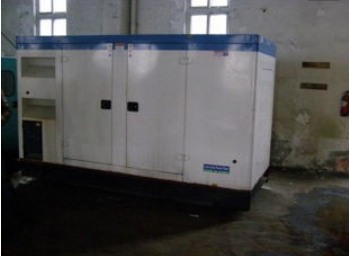 蒙阴康明斯150kw大型柴油二手发电机组
